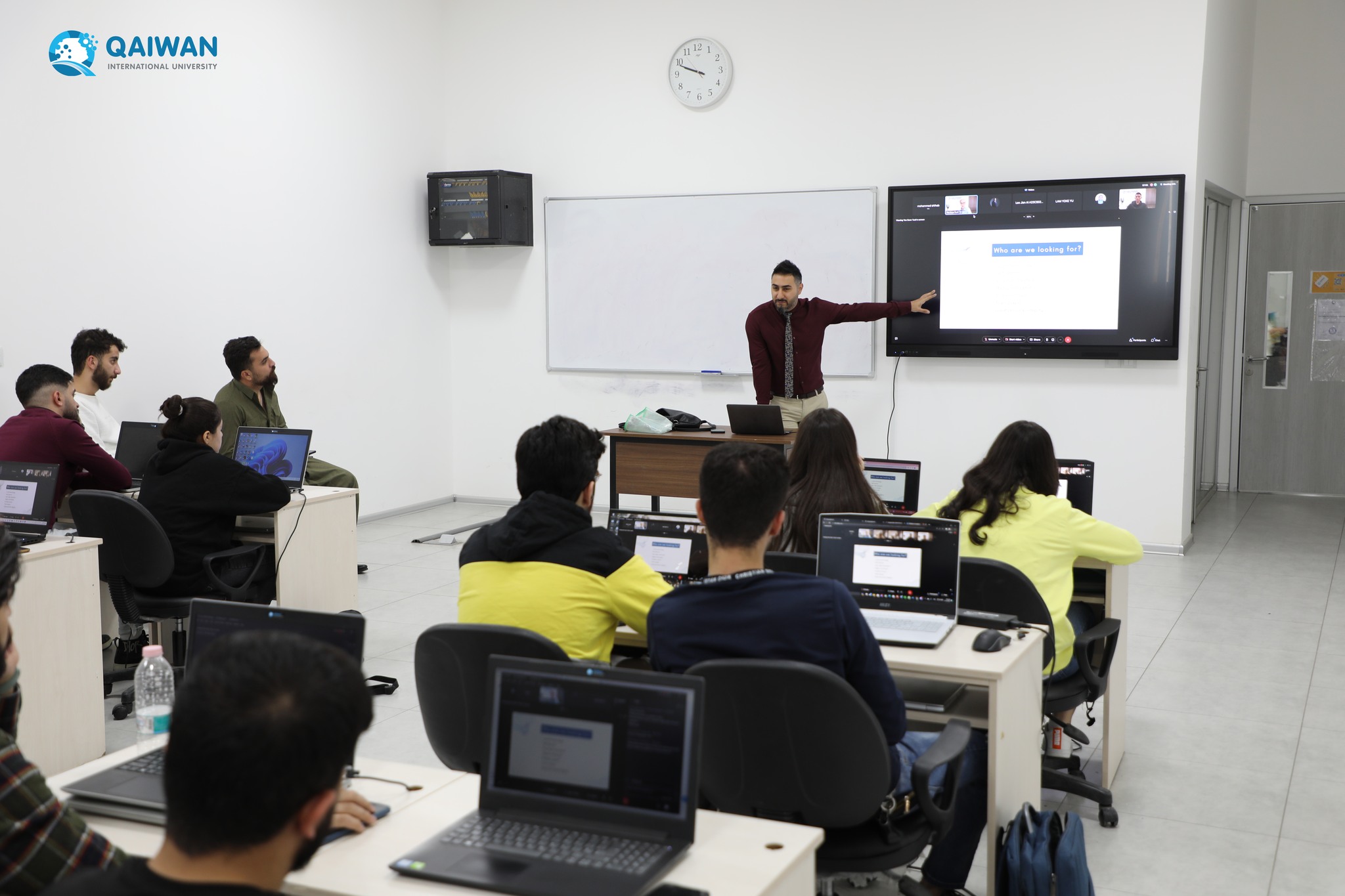 Department of Software Engineering hosted an webinar facilitated by UTM at QIU